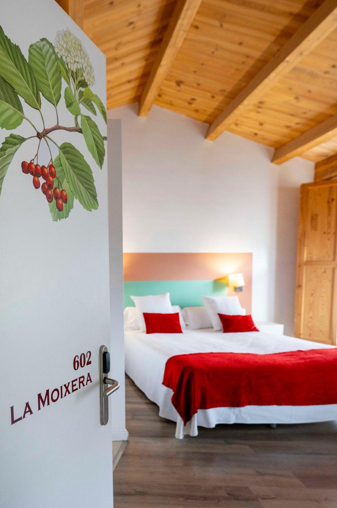 Hotel La Freixera Сольсона Екстер'єр фото