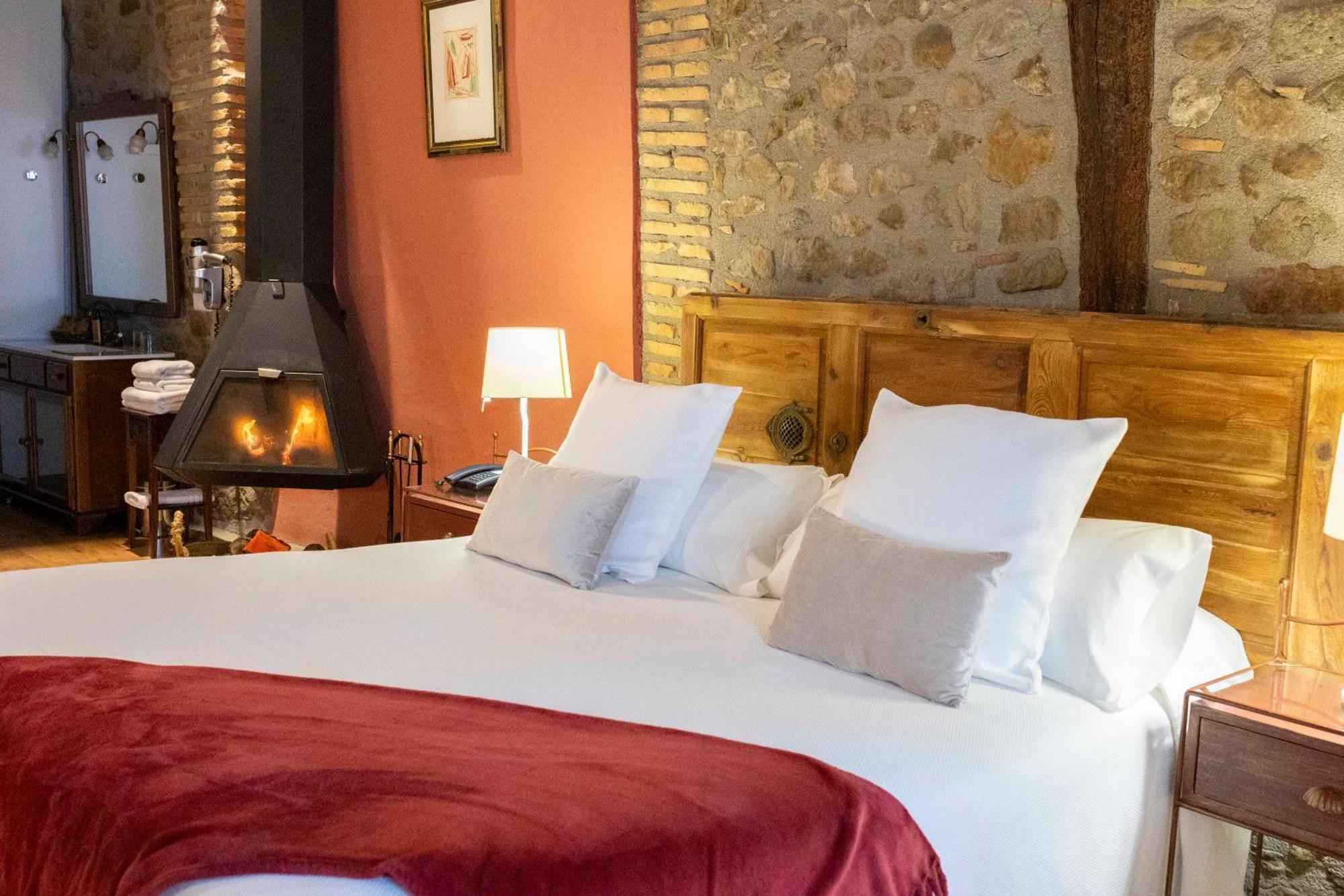 Hotel La Freixera Сольсона Екстер'єр фото