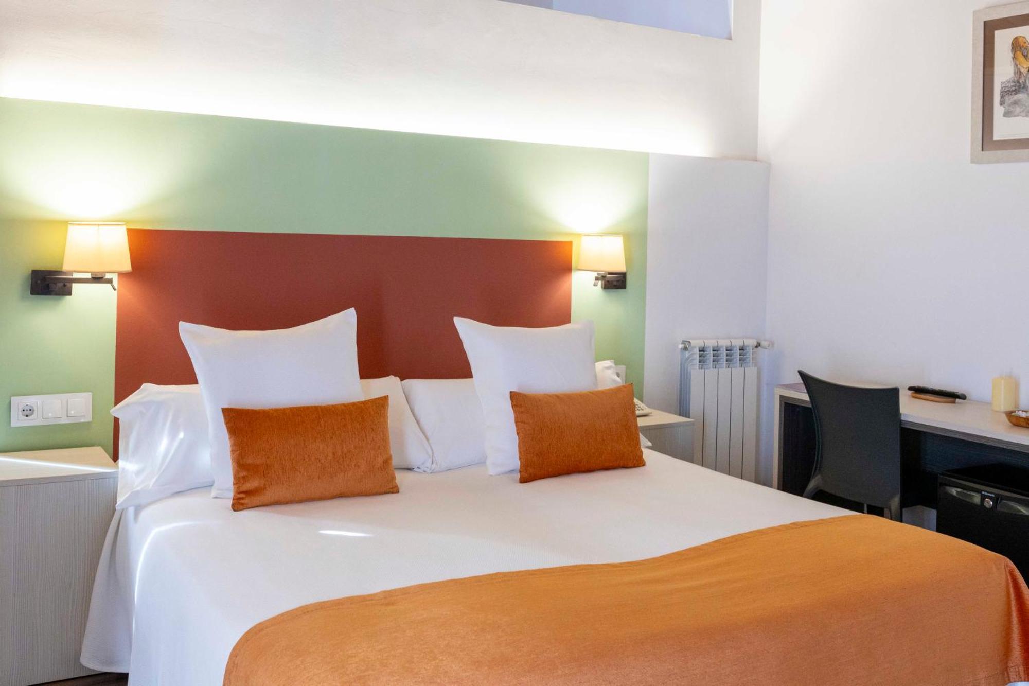 Hotel La Freixera Сольсона Екстер'єр фото
