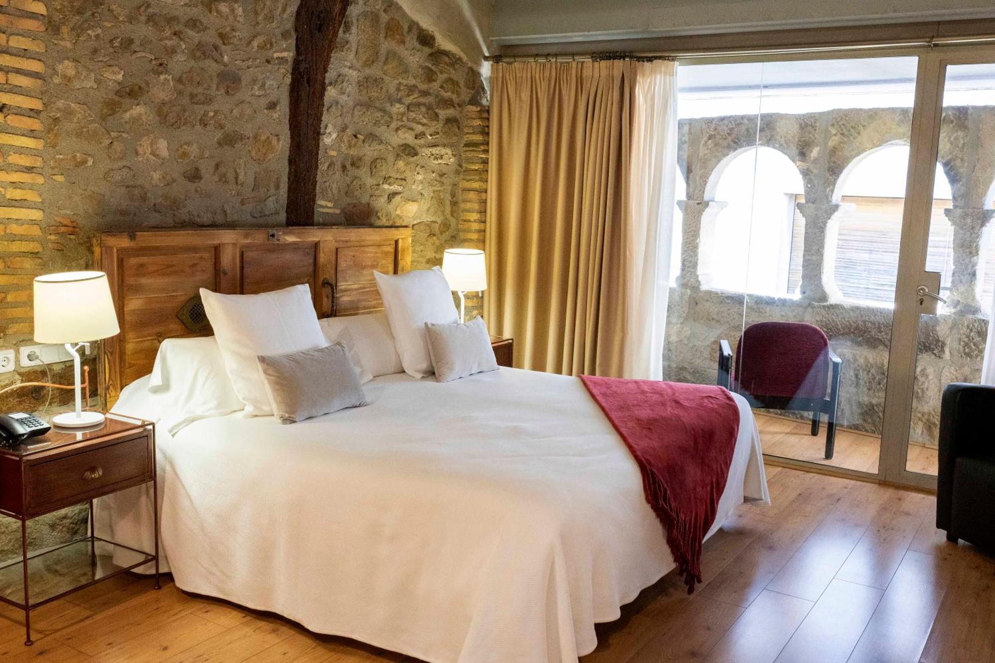 Hotel La Freixera Сольсона Екстер'єр фото