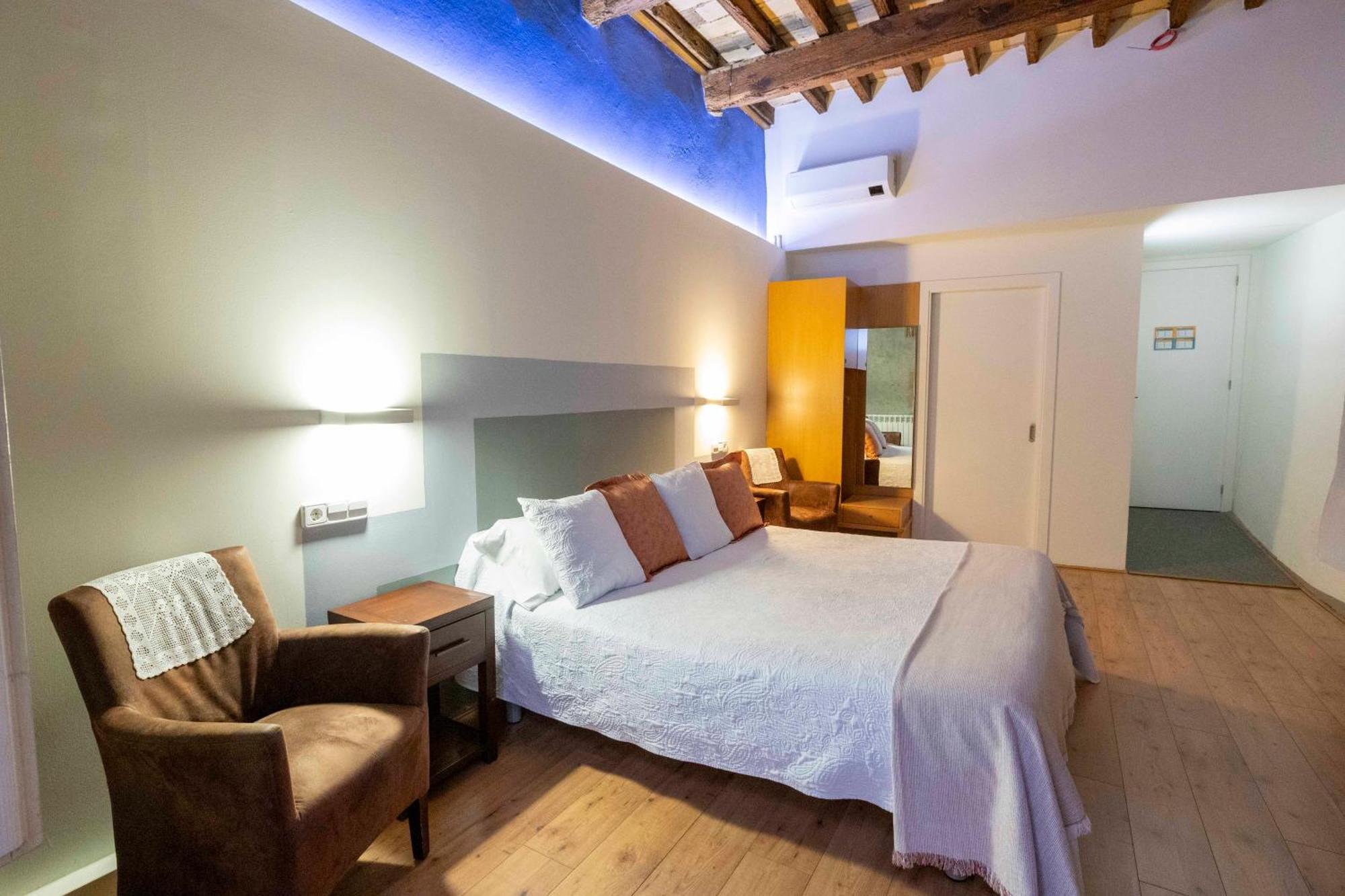 Hotel La Freixera Сольсона Екстер'єр фото